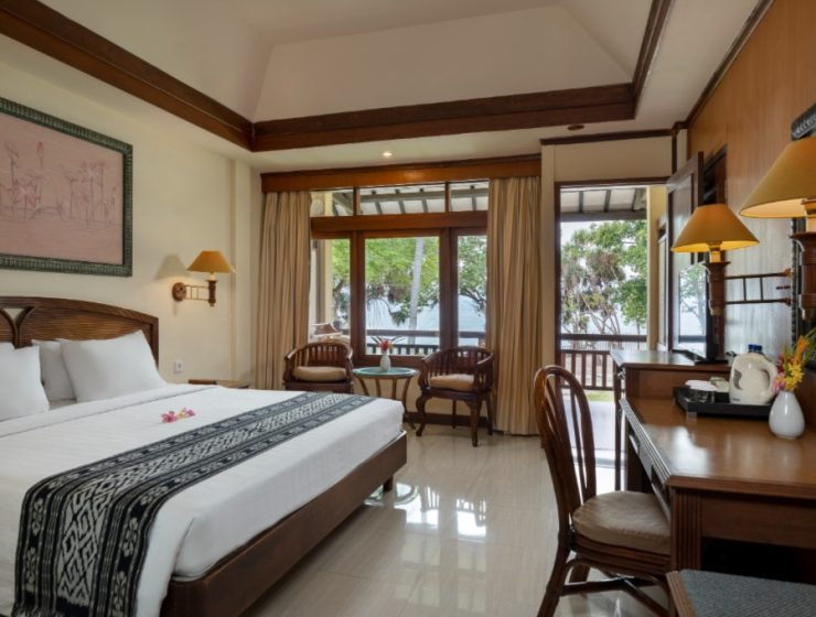 Meru Serene Beachfront Retreat Offering Elegant & Premium Hotel Services